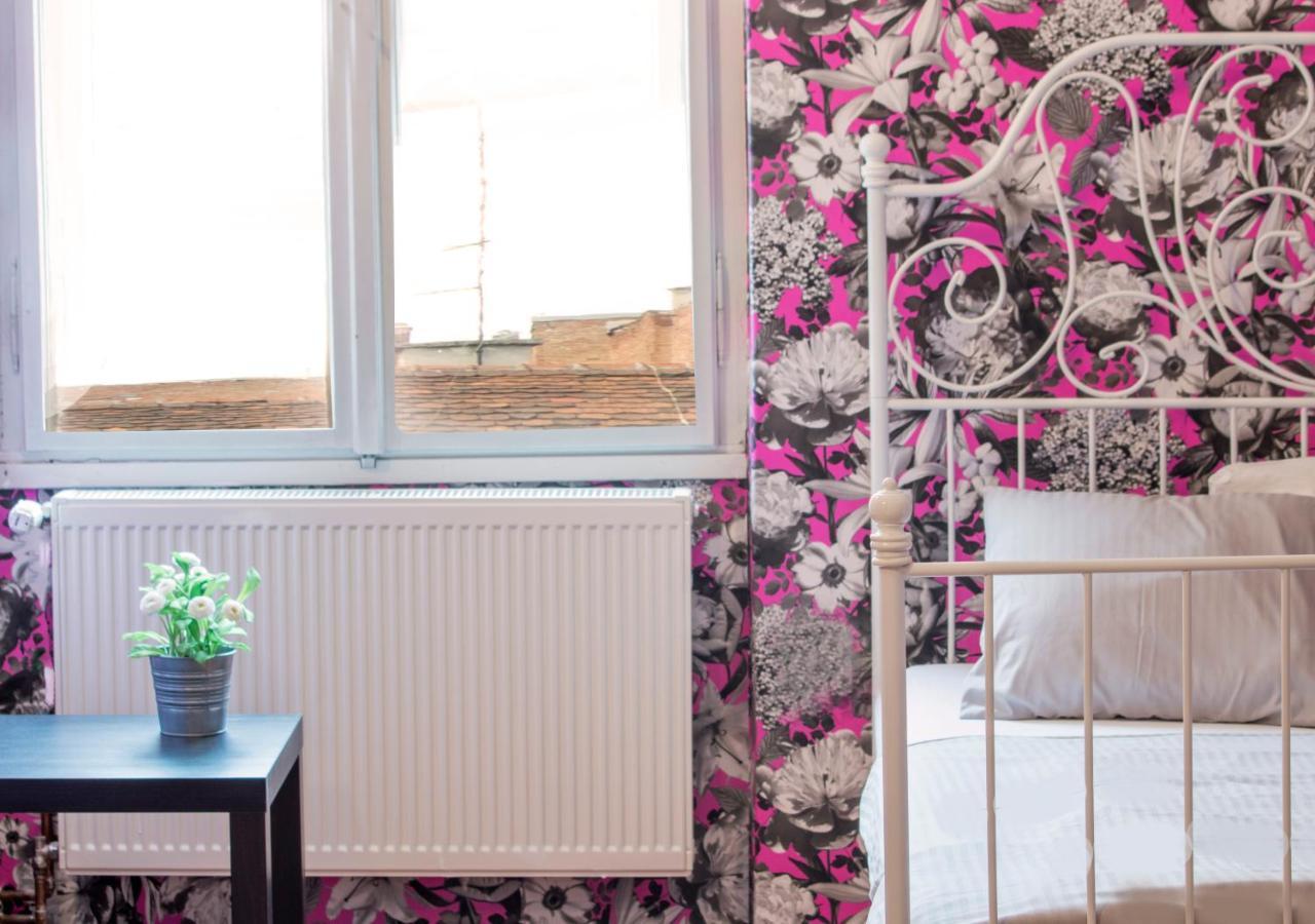 Guesthouse Centar 2 Zagreb Bagian luar foto
