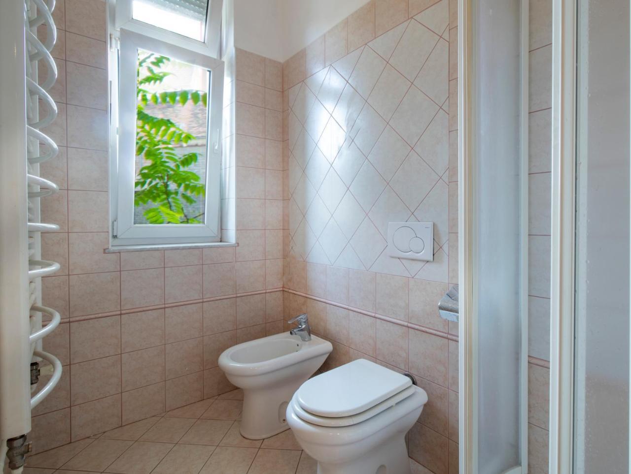 Guesthouse Centar 2 Zagreb Bagian luar foto